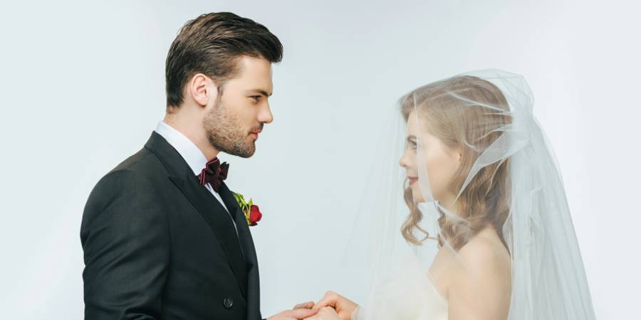 Tips voor het kiezen van materialen voor bruiloftswelkomstborden